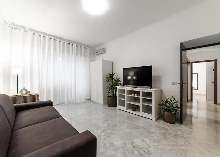 Ev Vatican Apartment